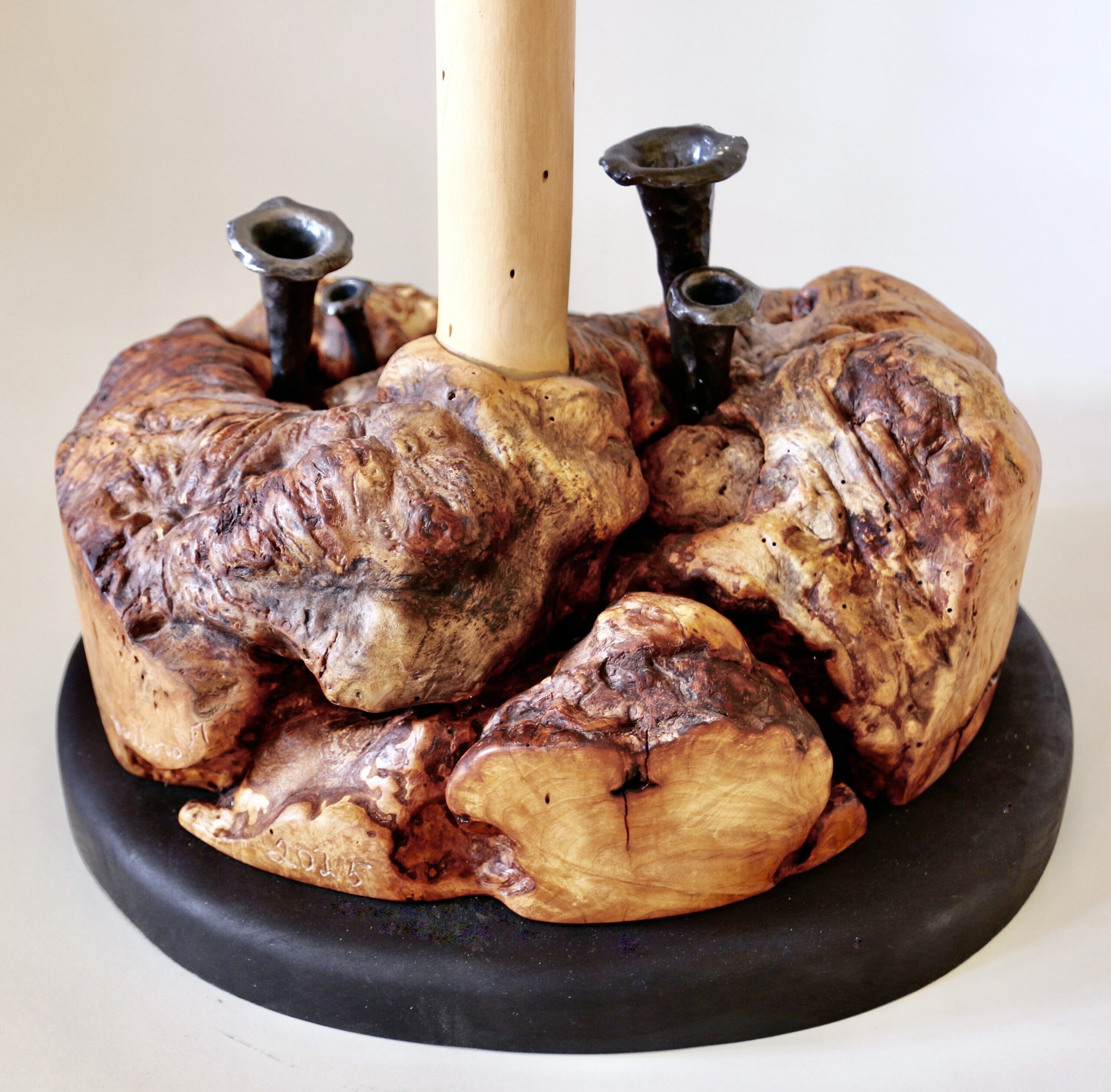 Black trumpet Sculpture