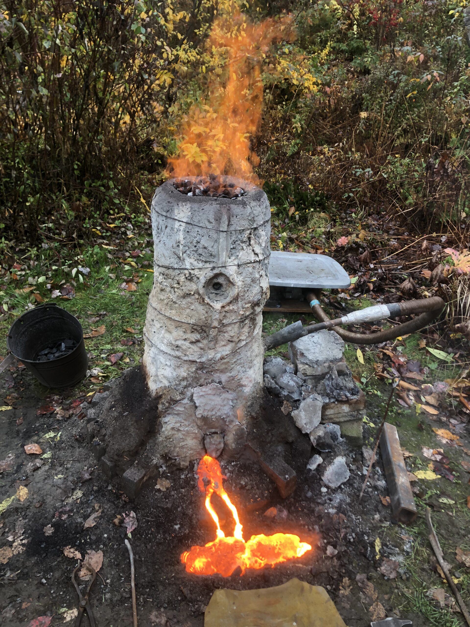 First slag tap during the smelt