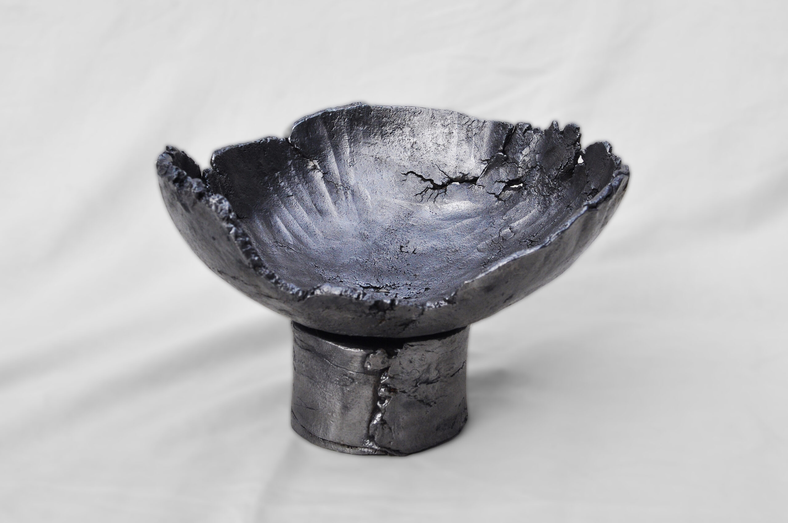 Bloom iron bowl thanatos