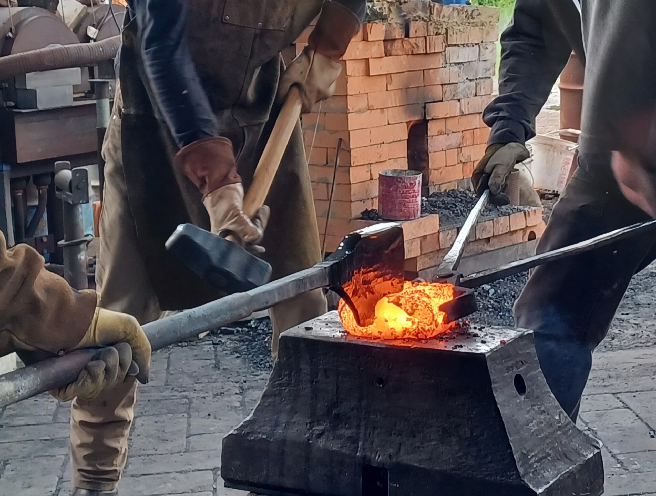 bloom iron forging class