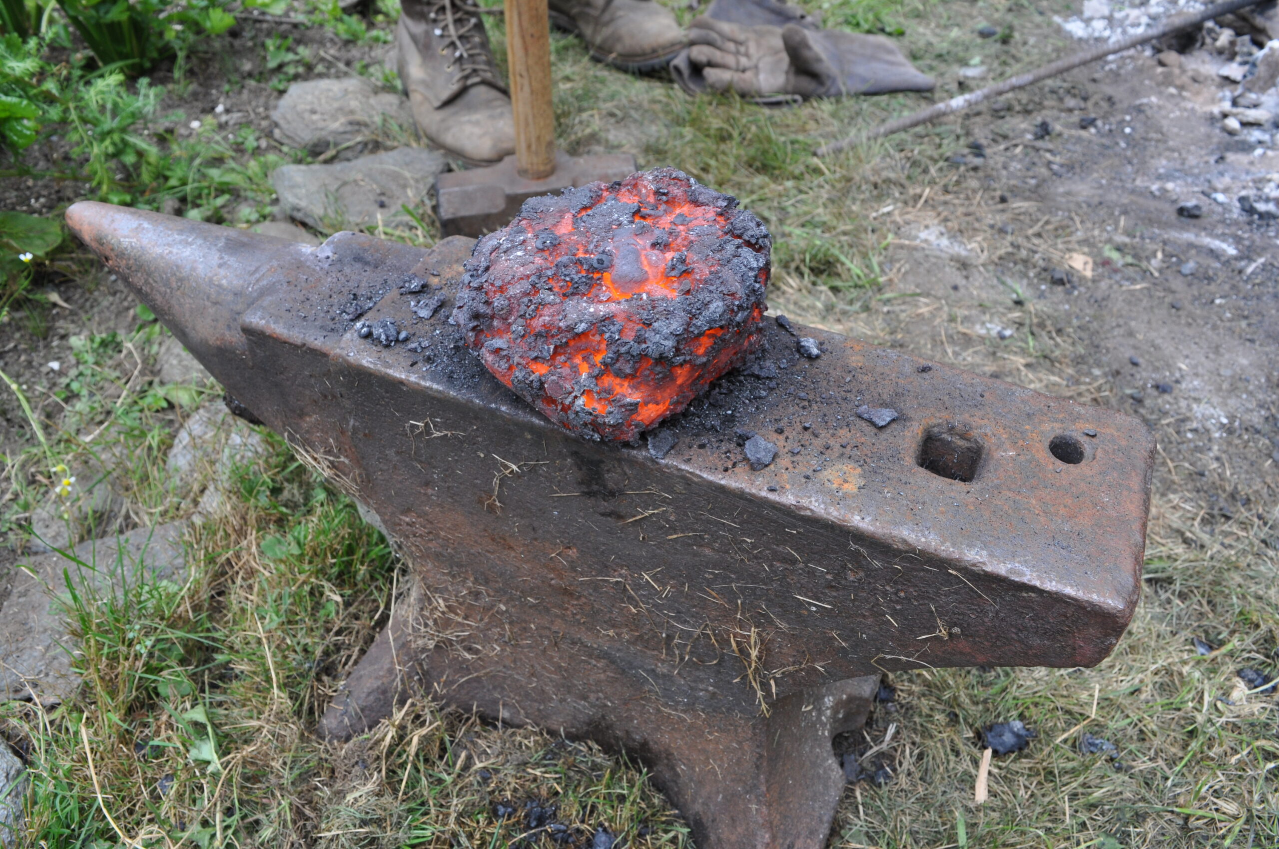 bloom iron bowl furnace